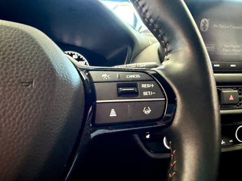 Used 2023 Honda HR-V Sport image 43