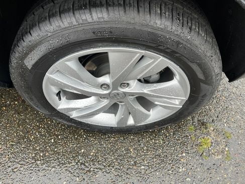 Used 2025 Buick Encore GX Preferred image 31