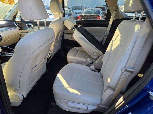 Used 2022 Kia Sorento SX image 18