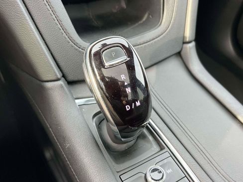 Certified 2024 Cadillac XT5 Premium Luxury image 18