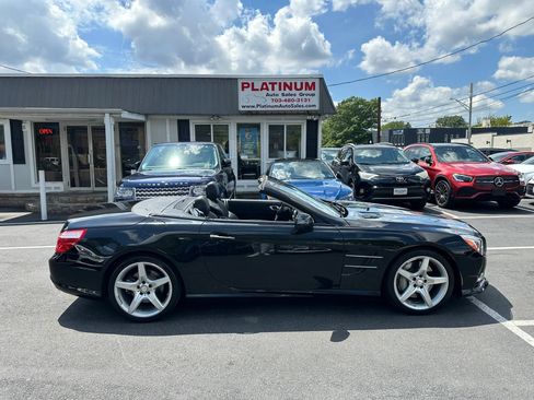 Used 2013 Mercedes-Benz SL 550 image 27