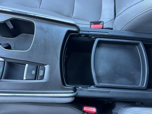 Used 2020 Honda Accord EX-L image 32