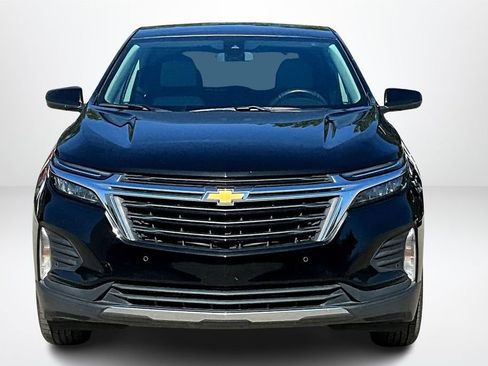 Used 2022 Chevrolet Equinox LT image 2
