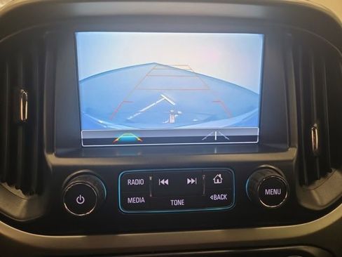 Used 2018 Chevrolet Colorado LT w/ LT Convenience Package image 20