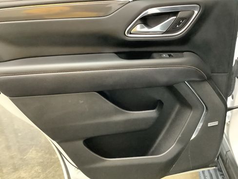 Used 2023 GMC Yukon AT4 AWD/4WD image 23