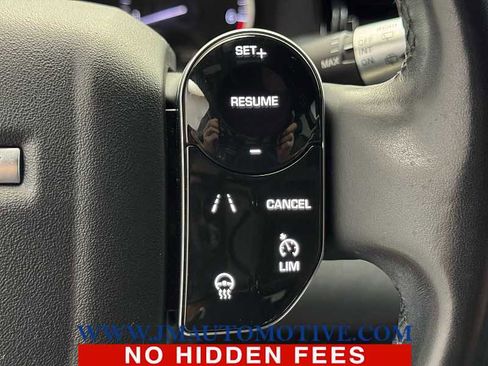 Used 2020 Land Rover Discovery Sport S image 40