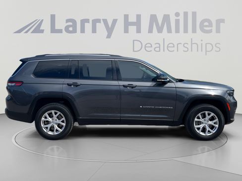 Used 2021 Jeep Grand Cherokee L Limited AWD/4WD image 6