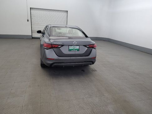 Used 2021 Nissan Sentra SV FWD image 6