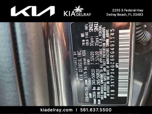 Used 2024 Kia Telluride EX w/ EX Captain's Chair Package FWD image 35