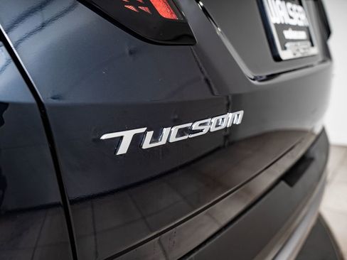 Used 2024 Hyundai Tucson Limited AWD/4WD image 16