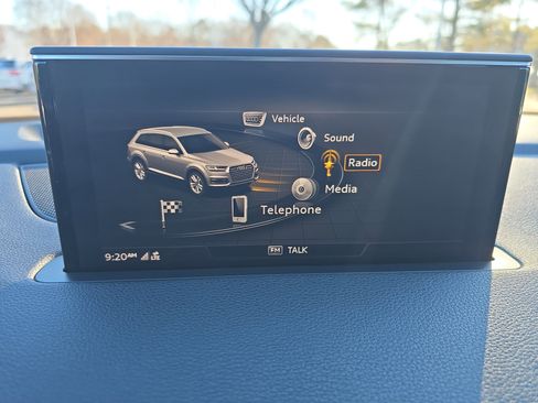 Used 2017 Audi Q7 3.0T Premium Plus image 24