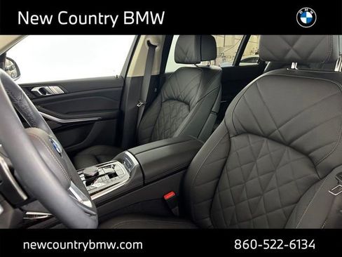 New 2026 BMW X7 xDrive40i w/ Premium Package AWD/4WD image 25