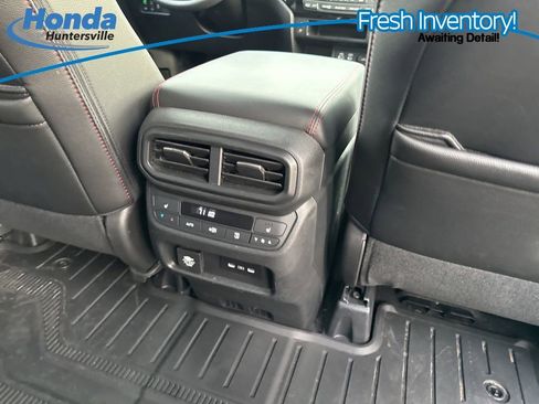 Used 2024 Honda Passport Black Edition image 14