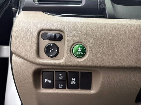 Used 2022 Honda Pilot Touring image 34