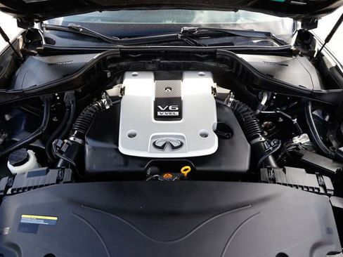 Used 2017 INFINITI Q70 3.7 image 20