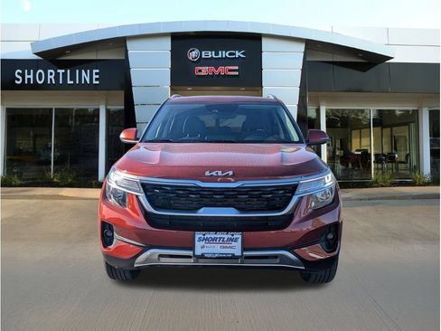 Used 2023 Kia Seltos S w/ Navigation Package AWD/4WD image 10