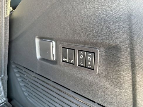 New 2026 Chevrolet Tahoe Premier AWD/4WD image 14