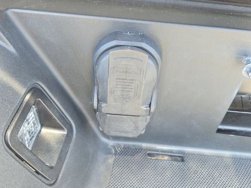 Used 2023 Ford F150 Lariat w/ Equipment Group 502A High image 5