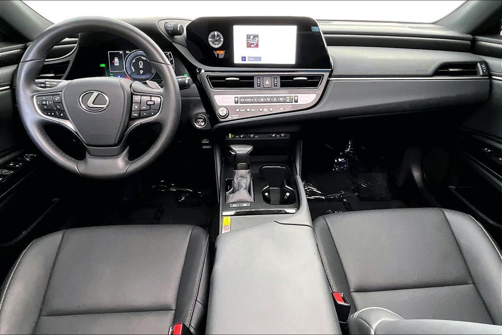 Used 2025 Lexus ES 300h w/ Premium Package FWD image 18