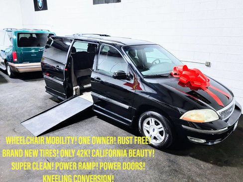 Used 2003 Ford Windstar SE image 1