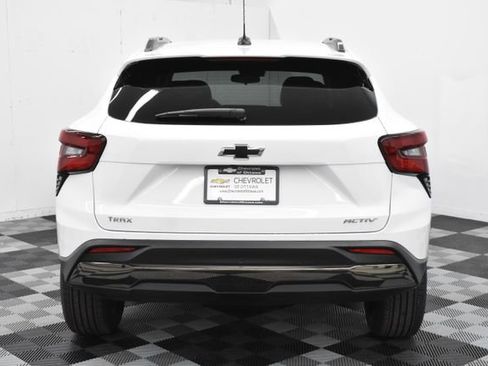 New 2025 Chevrolet Trax ACTIV w/ Driver Confidence Package image 5