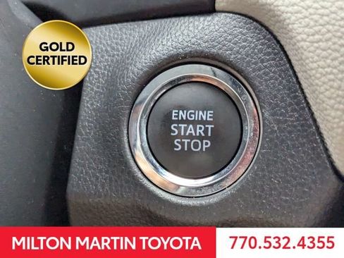Certified 2025 Toyota RAV4 XLE FWD image 27