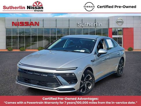 Used 2025 Hyundai Sonata SEL FWD image 1