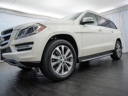 Used 2013 Mercedes-Benz GL 450 4MATIC image 31