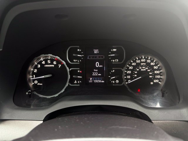 Used 2019 Toyota Tundra SR5 w/ SR5 Upgrade Package AWD/4WD image 23