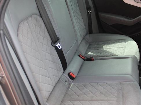 Used 2019 Audi S4 Premium Plus w/ Premium Plus Package AWD/4WD image 16