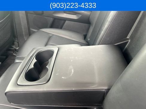 Used 2025 Kia Sorento S FWD image 43