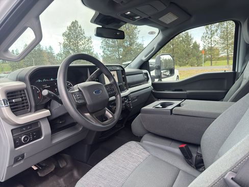Certified 2023 Ford F350 XLT w/ FX4 Off-Road Package AWD/4WD image 10