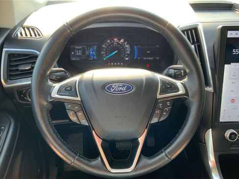 Used 2024 Ford Edge Titanium AWD/4WD image 16
