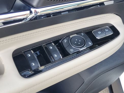 New 2026 Lincoln Corsair Reserve w/ Jet Appearance Package image 10