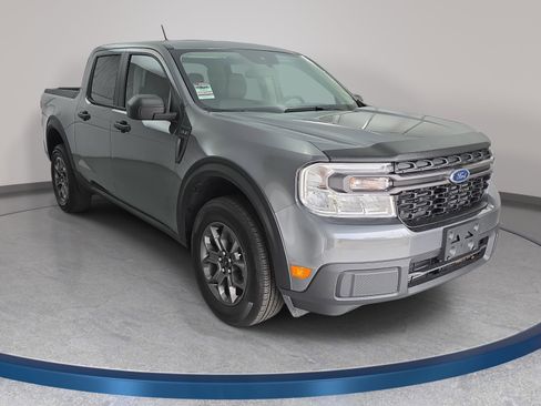 Used 2024 Ford Maverick XLT FWD image 3