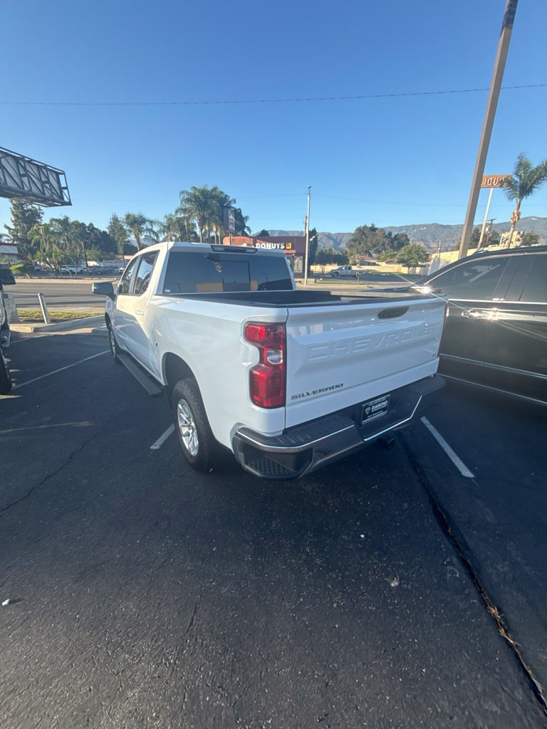 Used 2024 Chevrolet Silverado 1500 LT w/ Convenience Package II AWD/4WD image 7
