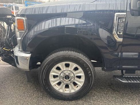 Used 2022 Ford F350 XLT w/ Snow Plow Prep Package image 5