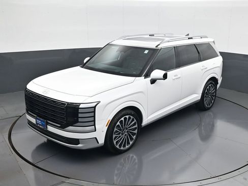Used 2026 Hyundai Palisade Calligraphy image 14