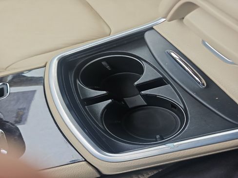 Used 2013 Chrysler 300 RWD image 20