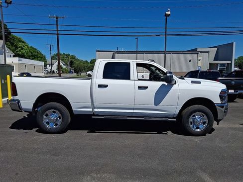 New 2026 RAM 2500 Tradesman AWD/4WD image 5