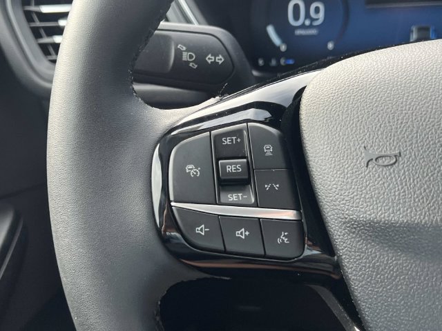 Certified 2023 Ford Escape Platinum w/ Premium Technology Package AWD/4WD image 33
