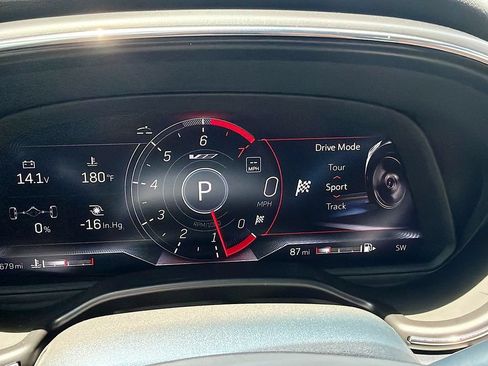 Used 2022 Cadillac CT5 V w/ Platinum Package RWD image 26