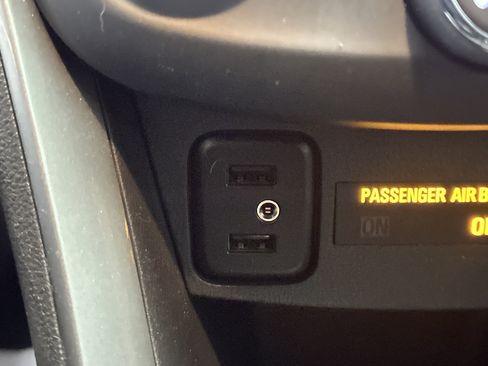 Used 2019 Chevrolet Trax LT w/ LT Convenience Package image 34