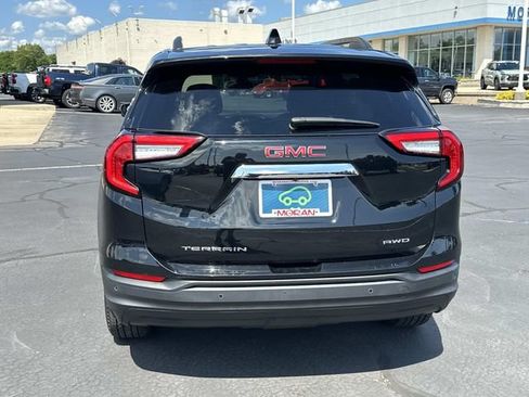 Used 2023 GMC Terrain SLE w/ Driver Convenience Package AWD/4WD image 6