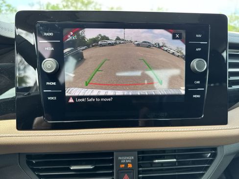 New 2026 Volkswagen Jetta SEL FWD image 28