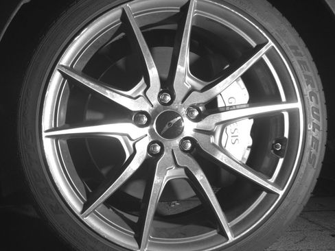 Used 2025 Genesis G70 2.5T image 12