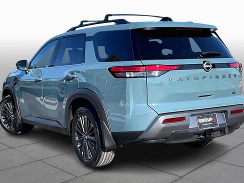 New 2026 Nissan Pathfinder SL image 12