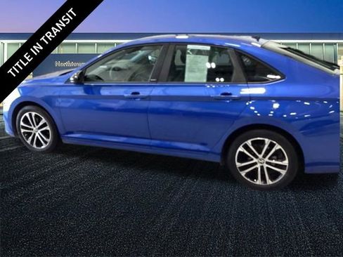 Used 2023 Volkswagen Jetta Sport FWD image 2