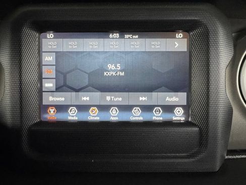 Used 2021 Jeep Wrangler Unlimited Sport AWD/4WD image 29