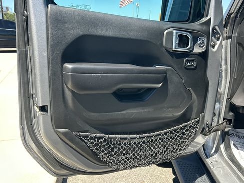 Used 2021 Jeep Wrangler Unlimited Rubicon image 20